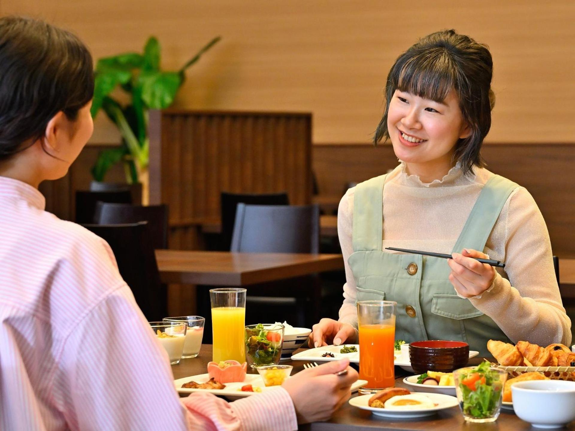 Himeji Castle Grandvrio Hotel Екстер'єр фото